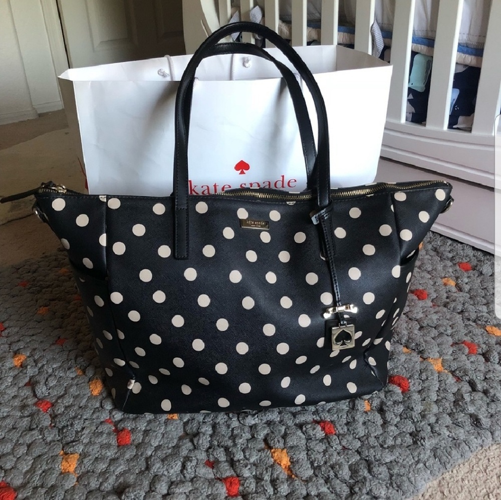 SOLD.   Larg Kate spade bag